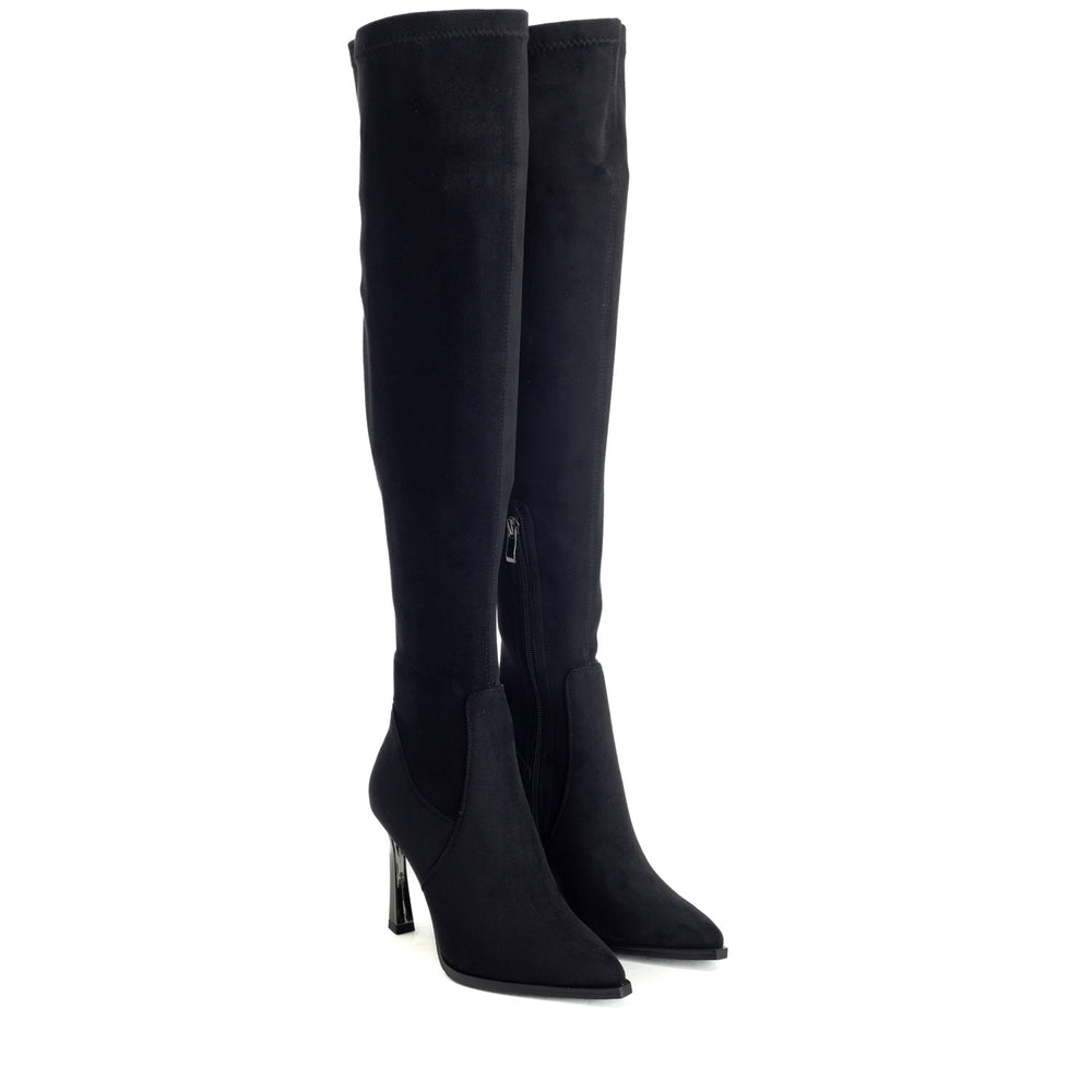 Bulbul - Car26-17 - Black