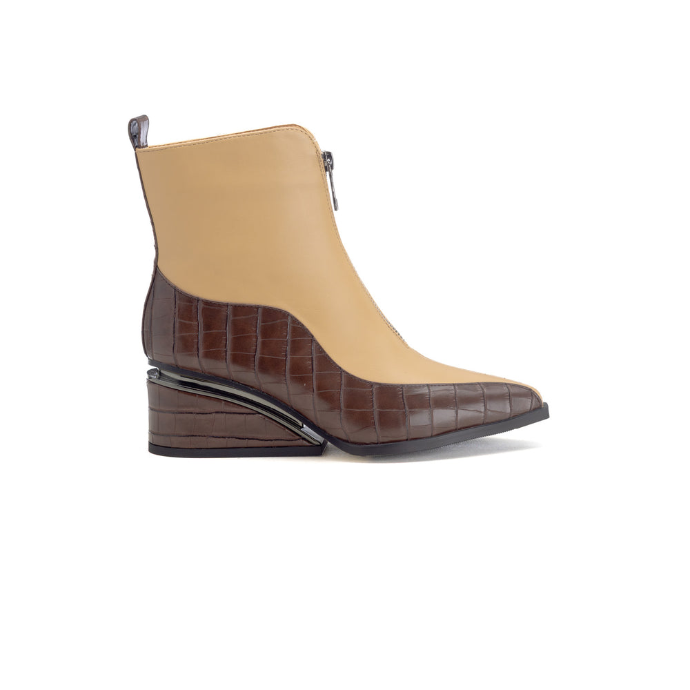 Bulbul - Car26-5 - Brown