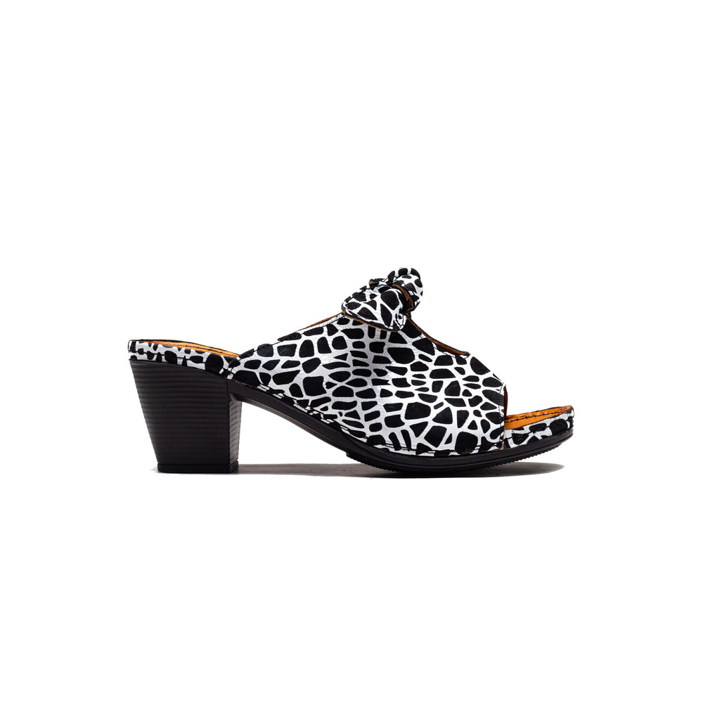 Karyoka - 5307 - Black